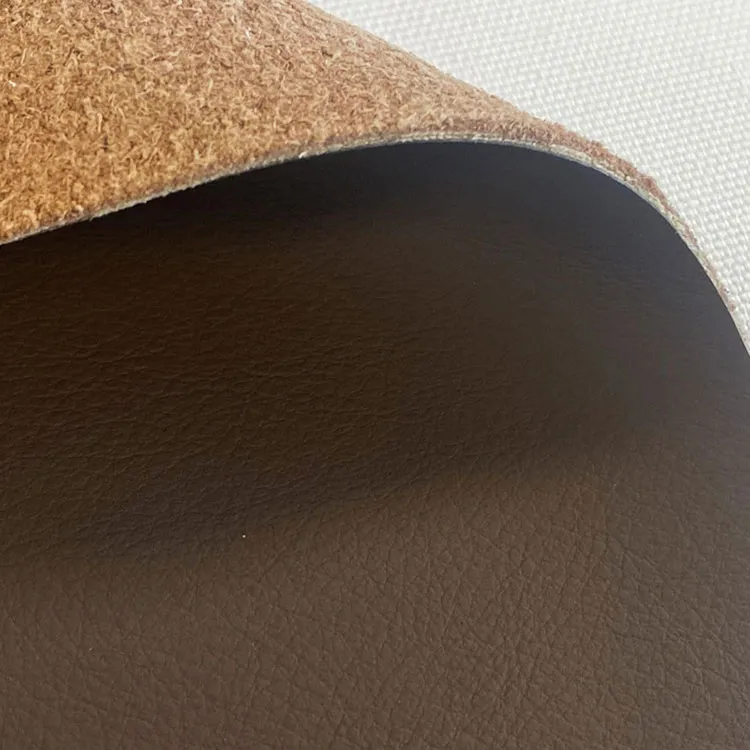 چگونه چرم کفش را نرم کنیم؟